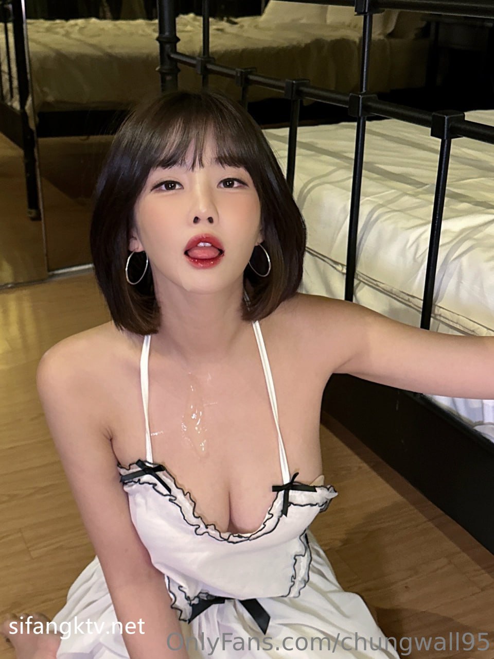 【2023-11-19】For into temptatio with my lingerie..❤️.m4v